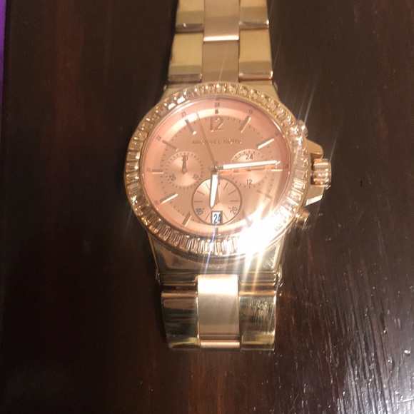 Gorgeous Michael Kors watch